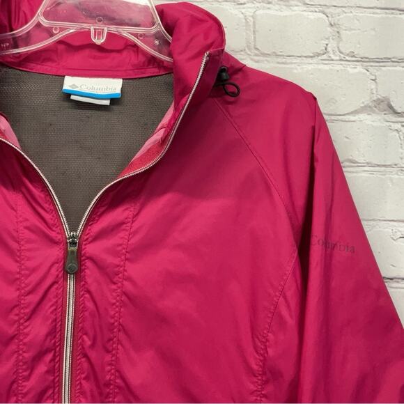 Columbia Windbreaker Women's Size M Pink Full Zip Hooded Vented Zipped Pockets - Picture 4 of 10
